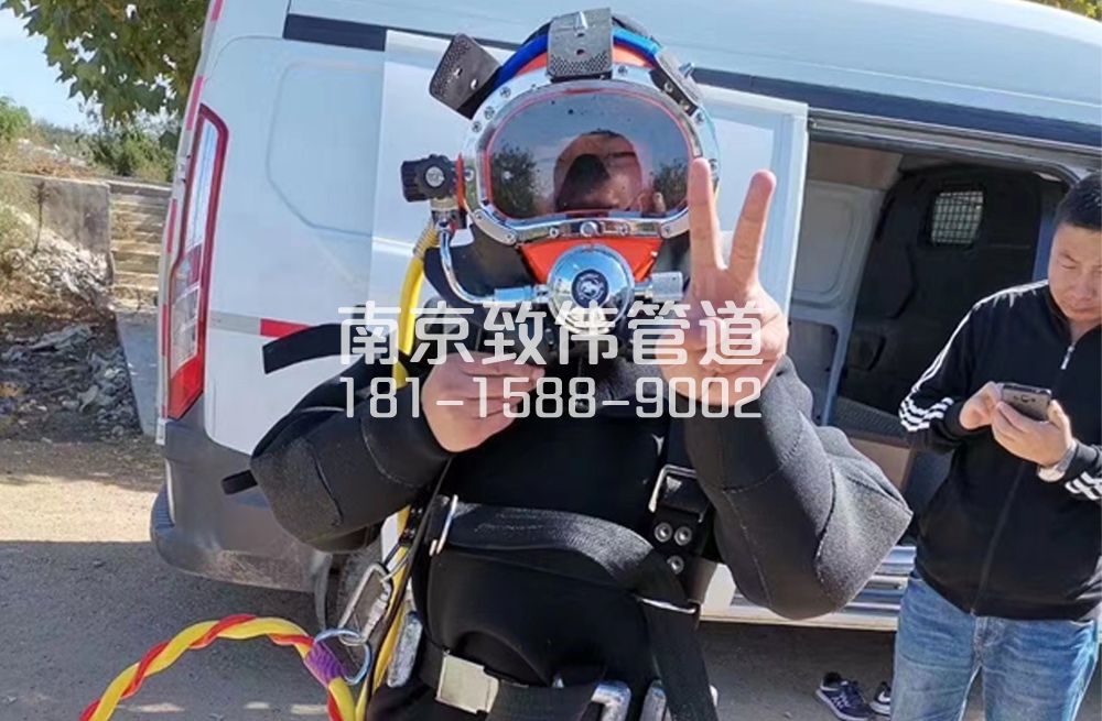 水西门沉淀池清底